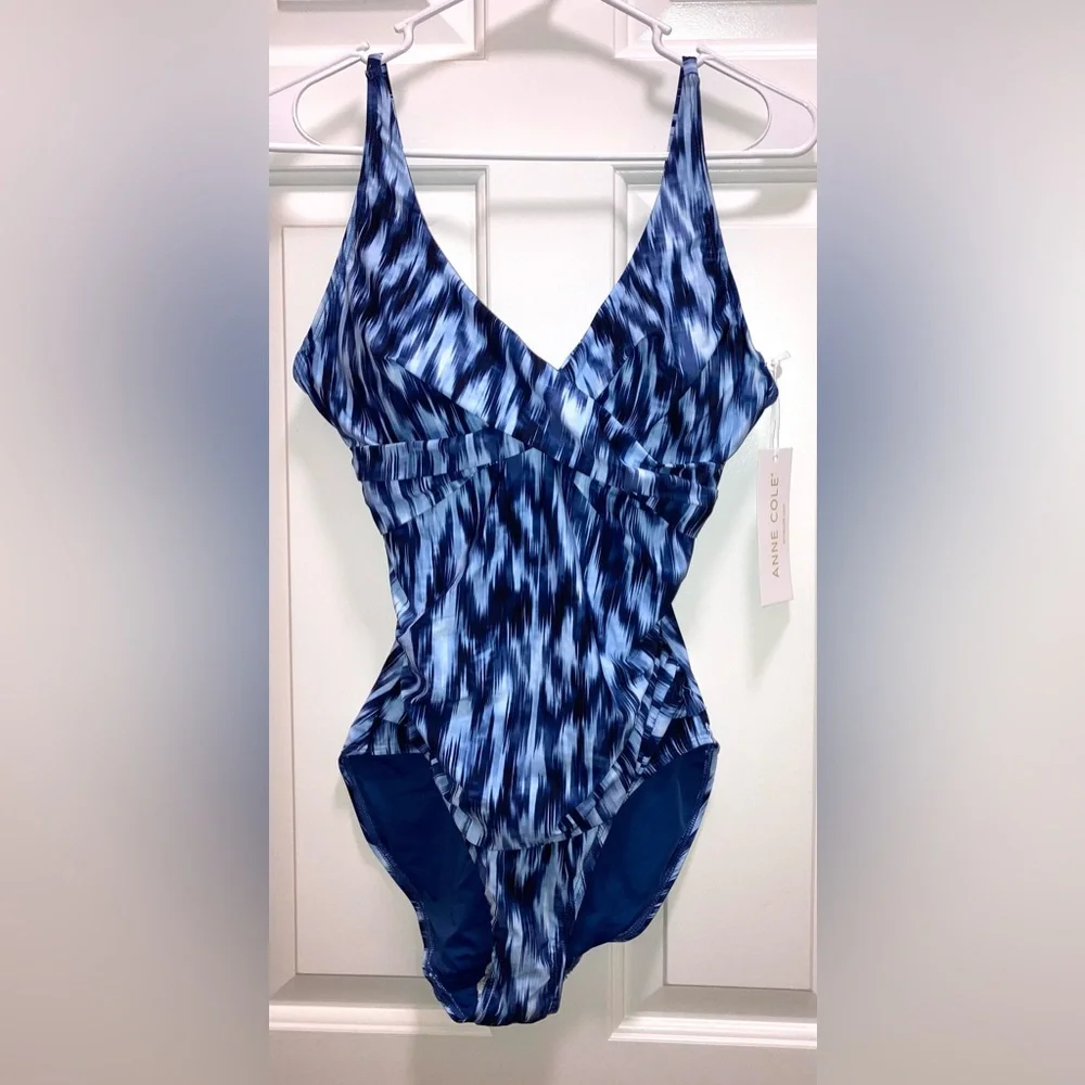 Anne Cole Printed Draped Underwire One-Piece Swimsuit Size 8 NWT - Picture 2 of 3